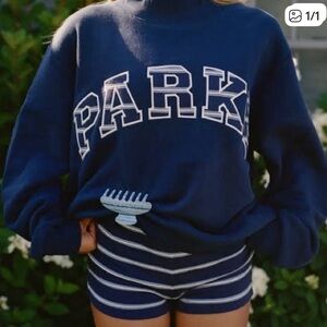 Parke Navy Blue Women's Sweatshirt and Gray Star Park Hoodie